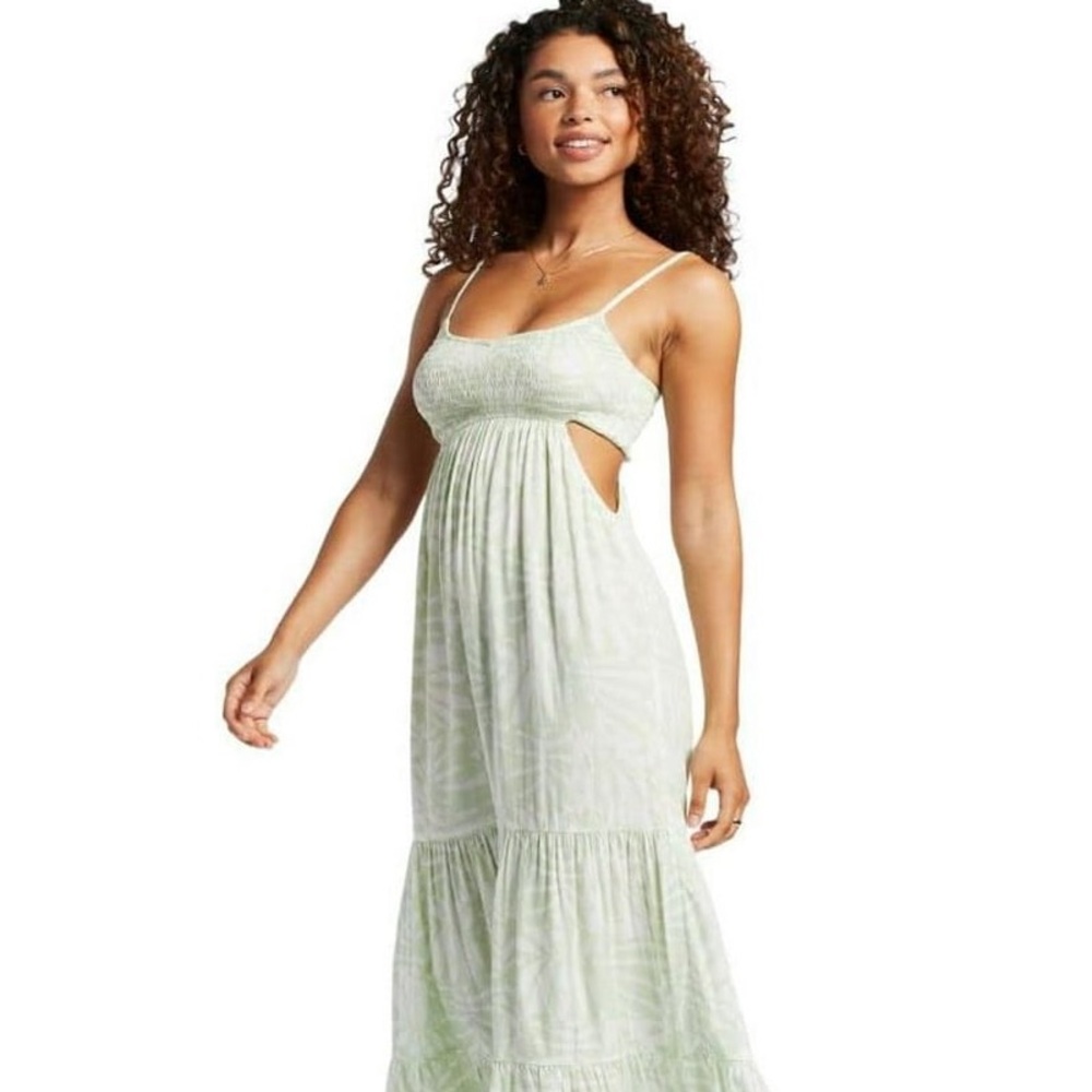 Roxy Cut Out Maxi Dress 🌿